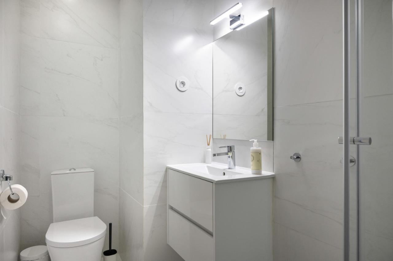 Invicta Premium - 4Br Downtown Apartment With Ac Порту Экстерьер фото