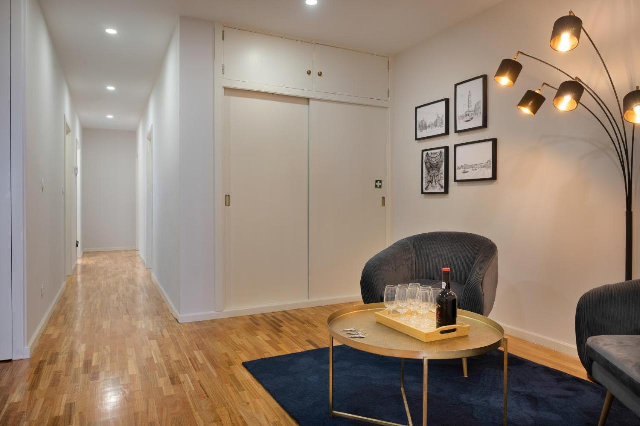 Invicta Premium - 4Br Downtown Apartment With Ac Порту Экстерьер фото